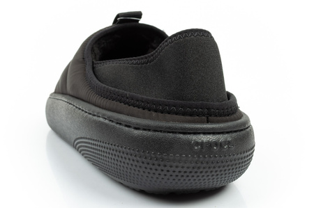 Papuci Crocs Classic Puff Moc pentru bărbați, negri, cu izolație