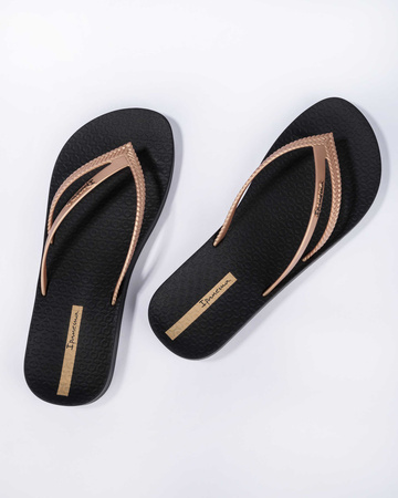 Șlapi de damă Ipanema Bossa Soft comozi la modă pentru plajă