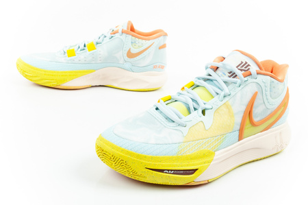 Pantofi sport Nike Kyrie 8, confortabili și la modă