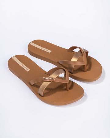 Șlapi de damă Ipanema Kirei la modă comozi maro pentru plajă