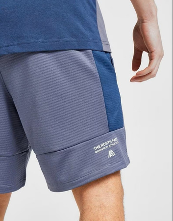 Pantaloni scurți din fleece pentru bărbați The North Face - Stil sportiv și confortabil
