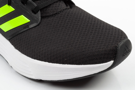 Pantofii de alergare pentru bărbați Adidas Galaxy 6 sunt confortabili și ușori.