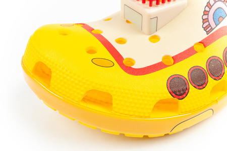 Sandale Crocs The Beatles, saboți pentru bărbați, la modă pentru fanii rockului