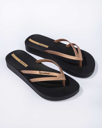 Șlapi de damă Ipanema Bossa Soft comozi la modă pentru plajă