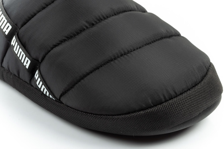 Papuci de casă Puma Scuff pentru bărbați, negri, izolați, la modă