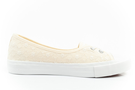 Pantofi sport Lee Cooper, balerini, brodați, slip-on, confortabili și la modă [LCW-25-31-3445L]