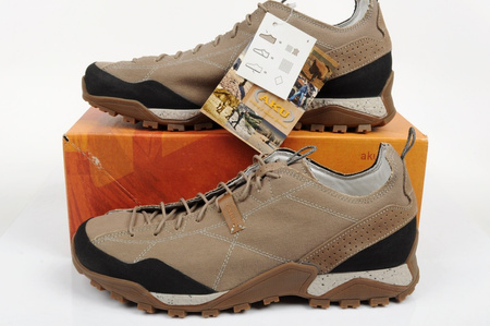 Pantofi trekking Aku Selvatica pentru bărbați