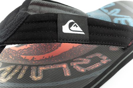 Șlapi Quiksilver Molokai pentru bărbați: la modă și confortabili pentru plajă