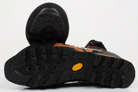 Pantofi de alpinism tehnici Aku Aurai DFS EVO GTX pentru bărbați, negri