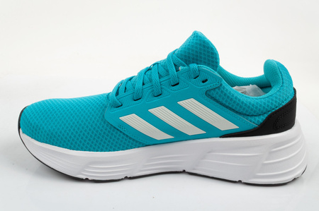 Pantofi sport Adidas Galaxy 6 pentru bărbați, confortabili și ușori, de culoare albastră.