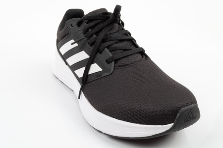 Pantofii de alergare pentru bărbați Adidas Galaxy 6 sunt confortabili și ușori.