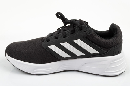 Pantofii de alergare pentru bărbați Adidas Galaxy 6 sunt confortabili și ușori.