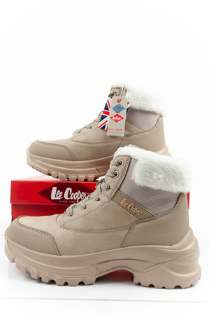 Pantofi de drumeție de iarnă Lee Cooper pentru femei, izolați, bej